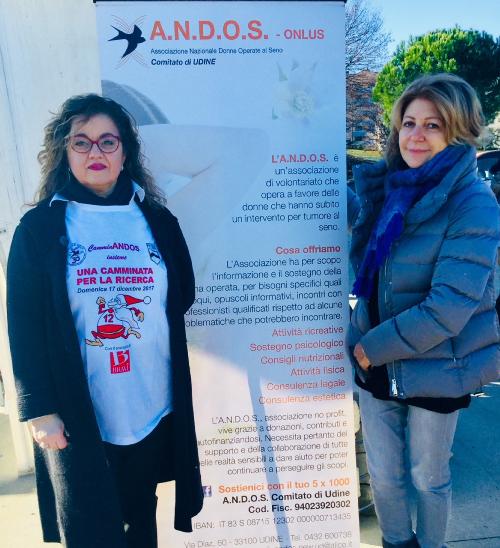 Mariangela Fantin (Presidente ANDOS Udine) e Maria Sandra Telesca (Assessore regionale Salute, Integrazione socio-sanitaria, Politiche sociali e Famiglia) alla partenza della camminata "CamminAndos insieme" - Udine 17/12/2017